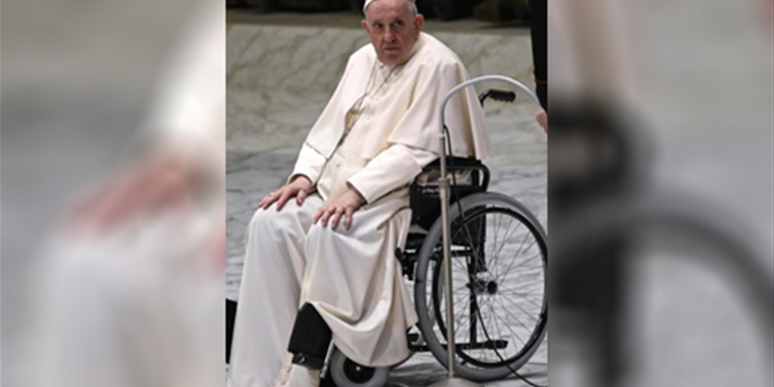 L'arcivesco Broglio suggerisce le dimissioni di Papa Francesco. Per il cardinale Kasper ci sono «scismi di fatto». Il cardinale Muller dice che la Chiesa «non è un partito o una Ong»
