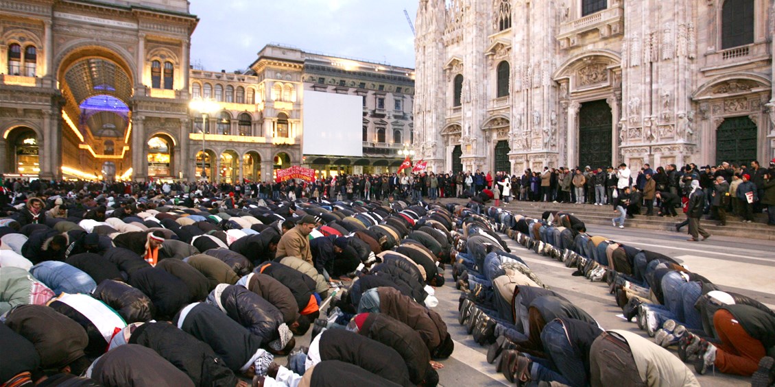 Un fiume di denaro dei Paesi islamici per le nuove moschee in Italia. Basta!