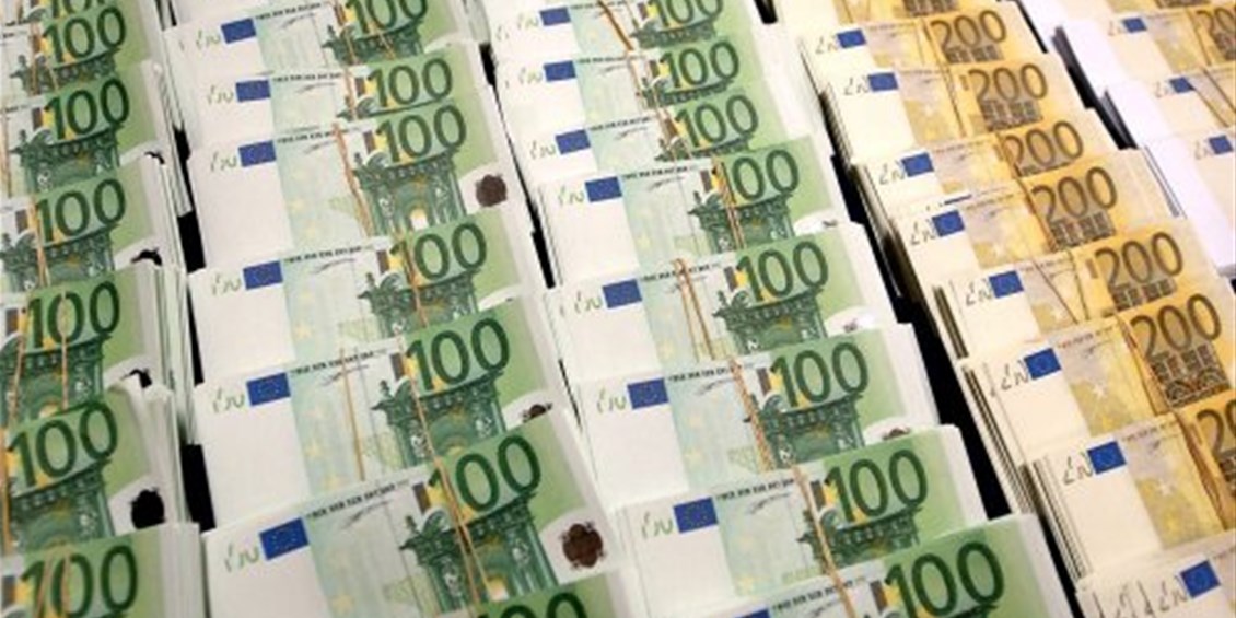 Bloomberg: è la Francia a dover guidare l’uscita dall’euro. Ecco come e perché